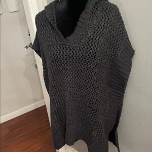 Mystree Gray knit poncho with detachable hood